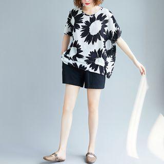 Set : Short-sleeve Print T Shirt + Plain Shorts