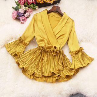 Bell-sleeve Ruffled Ribbed Blouse