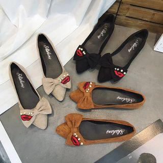 Embroidered Lips Bow Pointed Flats