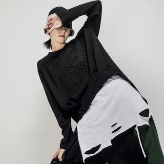 Long-sleeve Flower Detail T-shirt