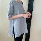 Short-sleeve Slit-hem T-shirt / Leggings