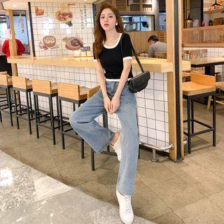 Knit Top / Straight-fit Jeans / Set