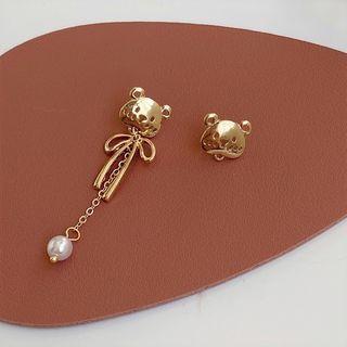 Bear Faux Pearl Asymmetrical Fringed Earring