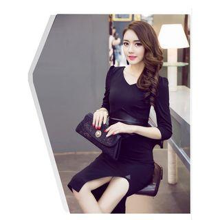 V-neck 3/4-sleeve Slit Midi Sheath Dress