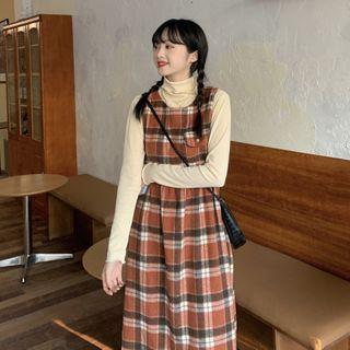High-neck Plain Top + Pocket Plaid Pinafore Dress