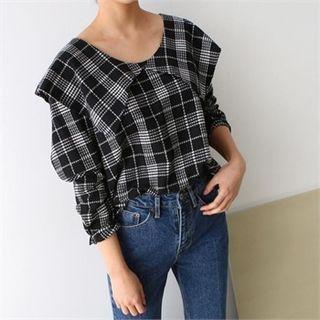 Wide-collar Plaid Top