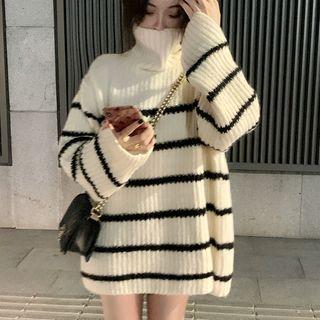 Turtleneck Striped Sweater / Reversible Vest