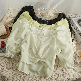 Off-shoulder Twisted Floral Crop Top