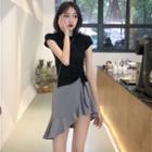 Short-sleeve Side Drawstring T-shirt / Irregular A-line Skirt