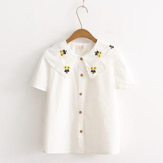 Set: Floral Embroidered Short-sleeve Shirt + Check Pinafore Dress