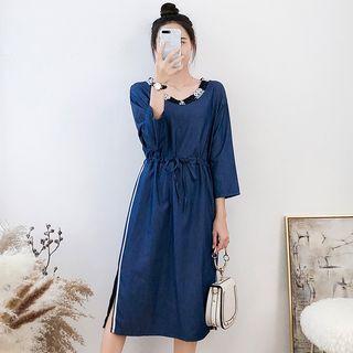 3/4-sleeve Contrast Trim Midi A-line Dress