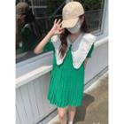 Puff-sleeve Doll-collared Two-tone Pleated Dress Green - One Size