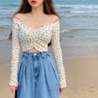 Floral Long-sleeve Slim-fit Cropped Top