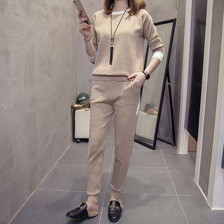 Set: Colored Panel Sweater + Knit Pants