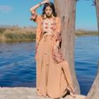 3/4-sleeve Patterned Light Jacket / Crop Tank Top / Chiffon Wide Leg Pants