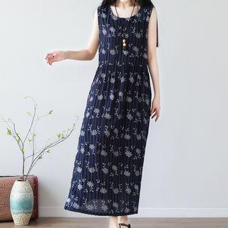 Embroidered Midi Sleeveless Dress
