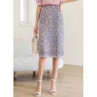 Two-tone Pleated Midi Lace Skirt With Brooch