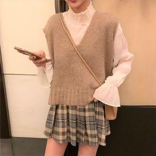 Puff-sleeve Blouse / Knit Vest / Plaid Pleated Skirt