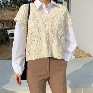 V-neck Cable-knit Cropped Vest