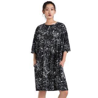 Elbow-sleeve Printed Shift Dress Black - One Size