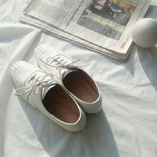 Seam-detail Lace-up Loafers