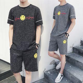 Set: Smiley Face Print Short Sleeve T-shirt + Shorts