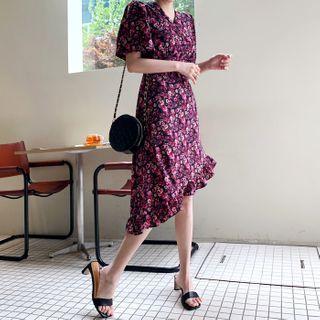 Frilled Diagonal-hem Floral Dress