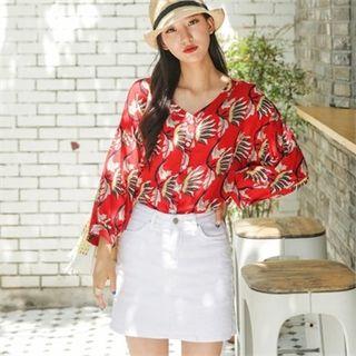 V-neck Loose-fit Floral Blouse