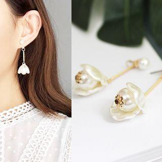 Faux Pearl Scallop Drop Earring