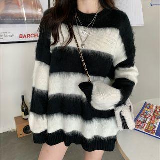 Two-tone Striped Sweater Stripes - Black & White - One Size