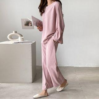 Set: Dolman-sleeve T-shirt + Ribbed Straight-leg Pants