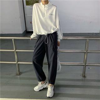 Zip Long-sleeve Sweatshirt / High-waist Pocket-detail Pants