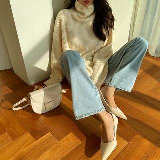 Drop-shoulder Turtle-neck Knit Top