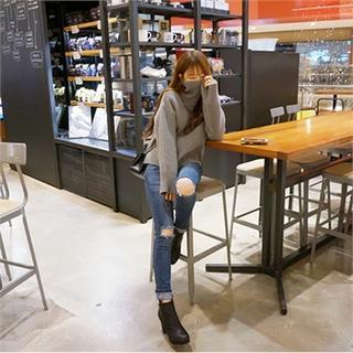 Turtle-neck Drop-shoulder Sweater