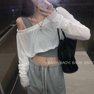 Crop Tank Top / Plain T-shirt