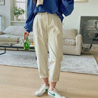 Plus Size Pleated Baggy Pants