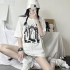 Chain Strap Printed Elbow-sleeve T-shirt