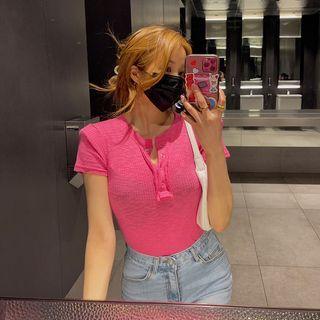 Vivid Snap-button Cropped Henley