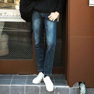 Coral-fleece Lined Tapered Jeans