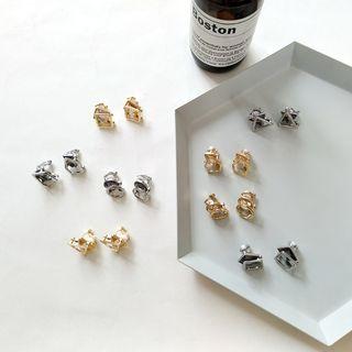 Geometry Clip On Earring / Ear Stud