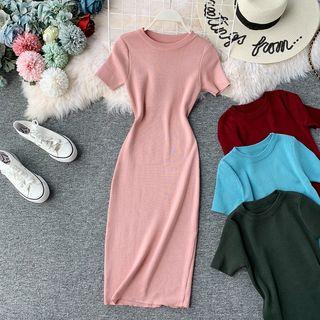 Short-sleeve Slim-fit Knit Dress