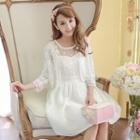 Open-front 3/4-sleeved Lace Cropped Cardigan