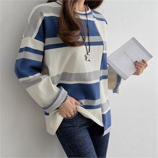 Asymmetric Stripe Loose-fit T-shirt