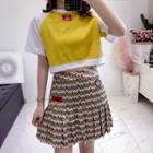 Set: Color Panel Short Sleeve T-shirt + Chevron Patterned Pleated Skirt