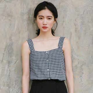 Sleeveless Checker Buttoned Top