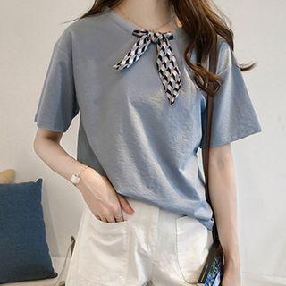 Short-sleeve Bow-neck T-shirt