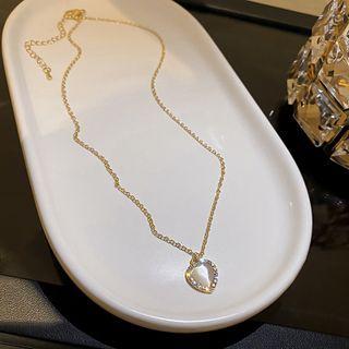 Cat Eye Stone Rhinestone Heart Necklace