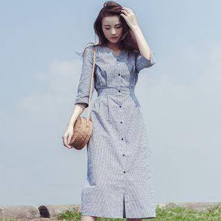 3/4-sleeve Plaid Buttoned Midi Dress
