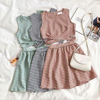 Color-block Plaid Tank Top + High-waist A-line Skirt