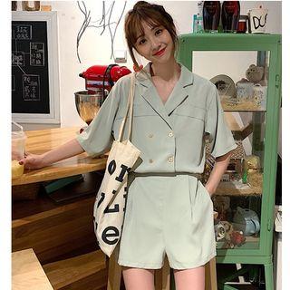 V-neck Elbow-sleeve Shirt / Shorts